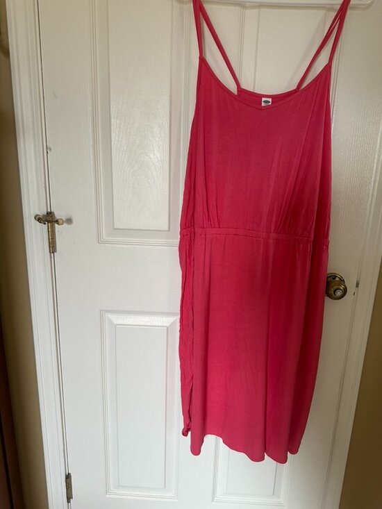 Old Navy Dresses & Skirts - Old Navy Plus 2X Coral Pink Strappy Dress Sleeveless Elastic Waist Casual